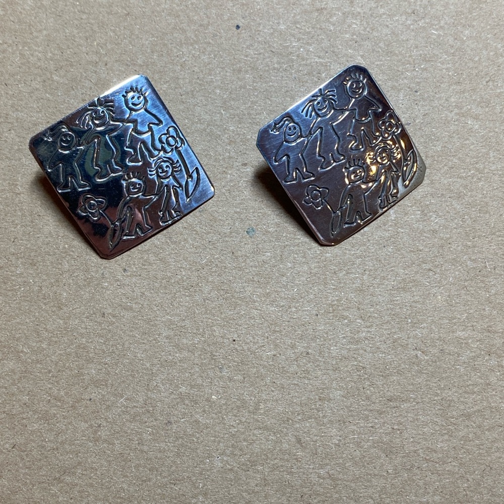 Vintage Mexico sterling silver children kid child person earrings
